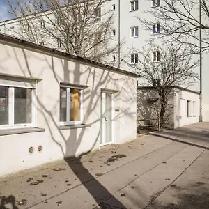 three-bedroom-plus-big-kitchen-plus-selfcheckin-plus.find-berlin-hotels.com/